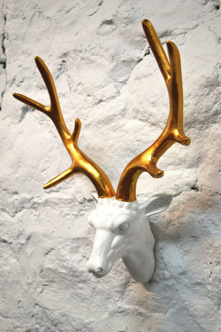 DEER WALL DECOR