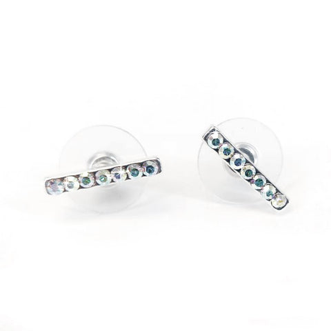 DAINTY BAR EARRING